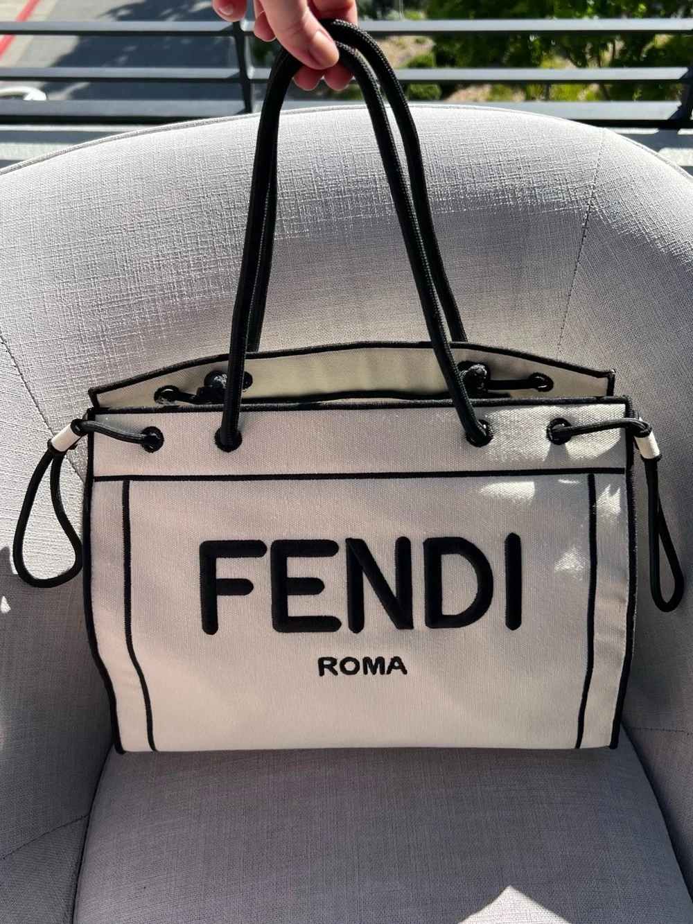 Fendi Large Roma Lea Tote Bag